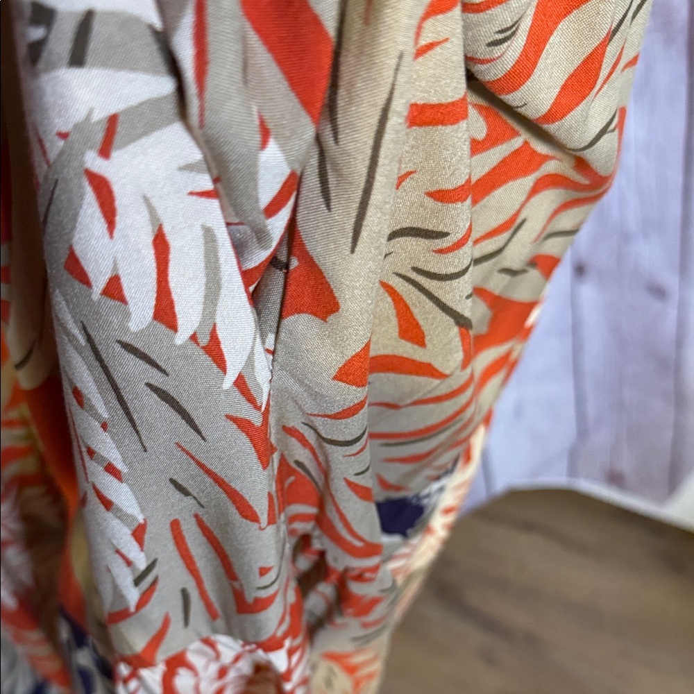 NWT Vince Camuto Orange and Cream Leaf Print Maxi Dress - Picture 11 of 13